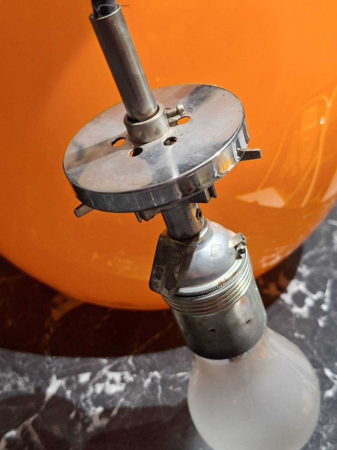 Putzler Space Age Suspension