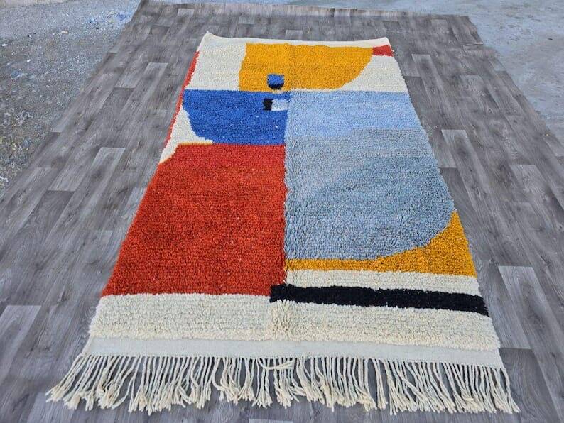 Handmade pure wool Moroccan rug size 140 x 260 cm