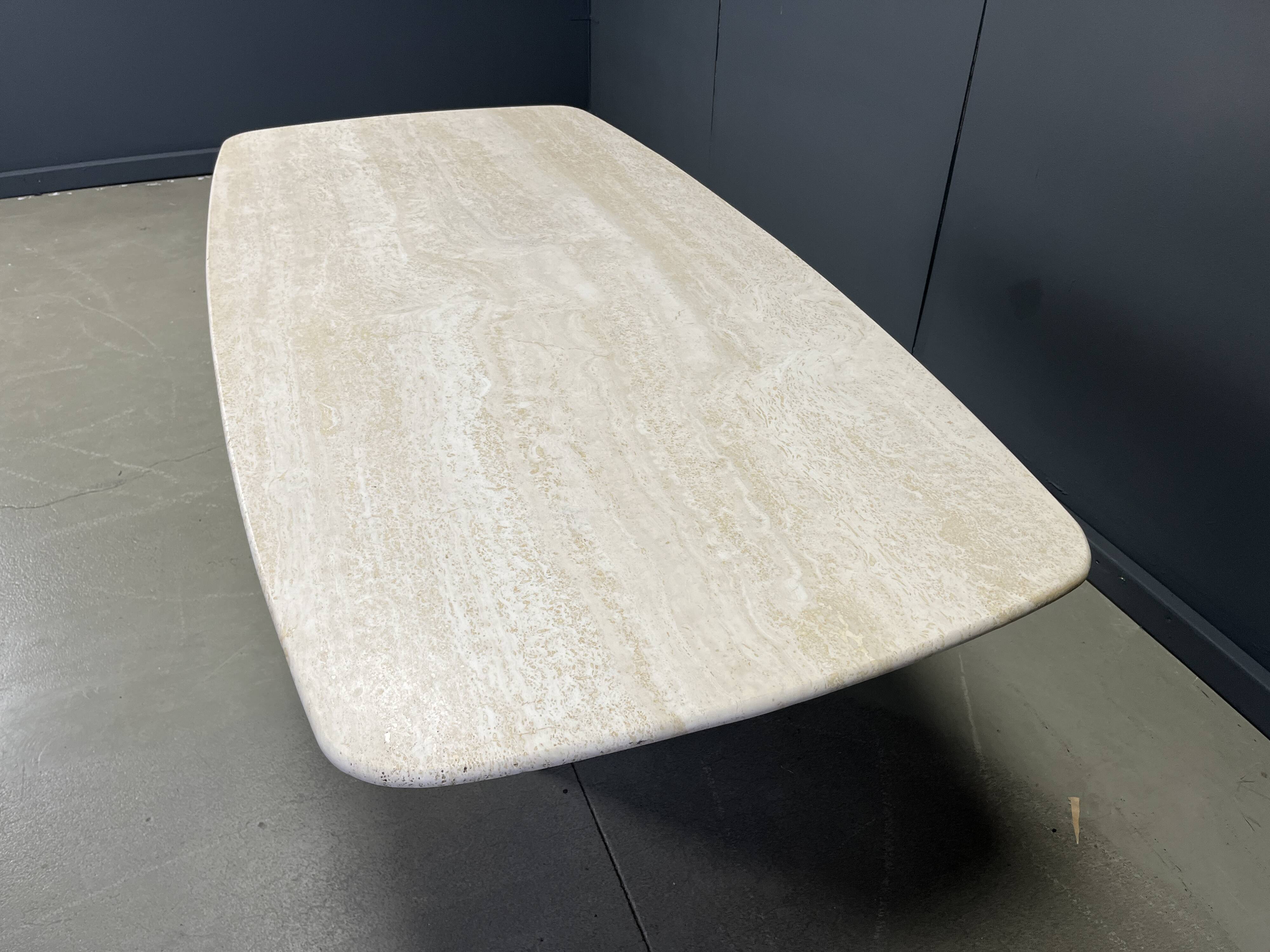 Table à manger vintage en travertin, 1970