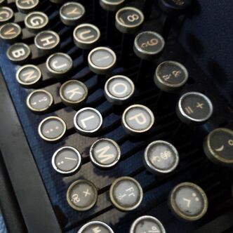 Machine a écrire Torpédo 1920/30