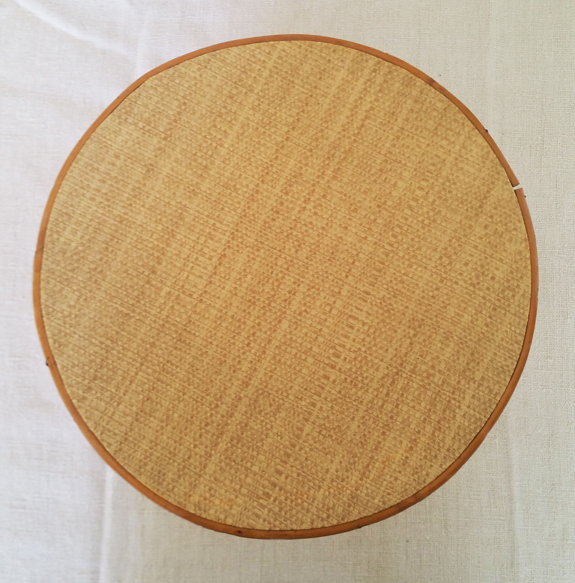 Rattan table 60/70