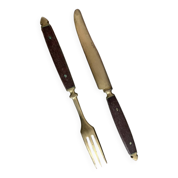 Service à dessert ancien 12 couteaux & 12 fourchettes en laiton et bois
