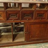 Entry furniture from a notary's minutiae