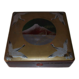 Old box decorated with birds