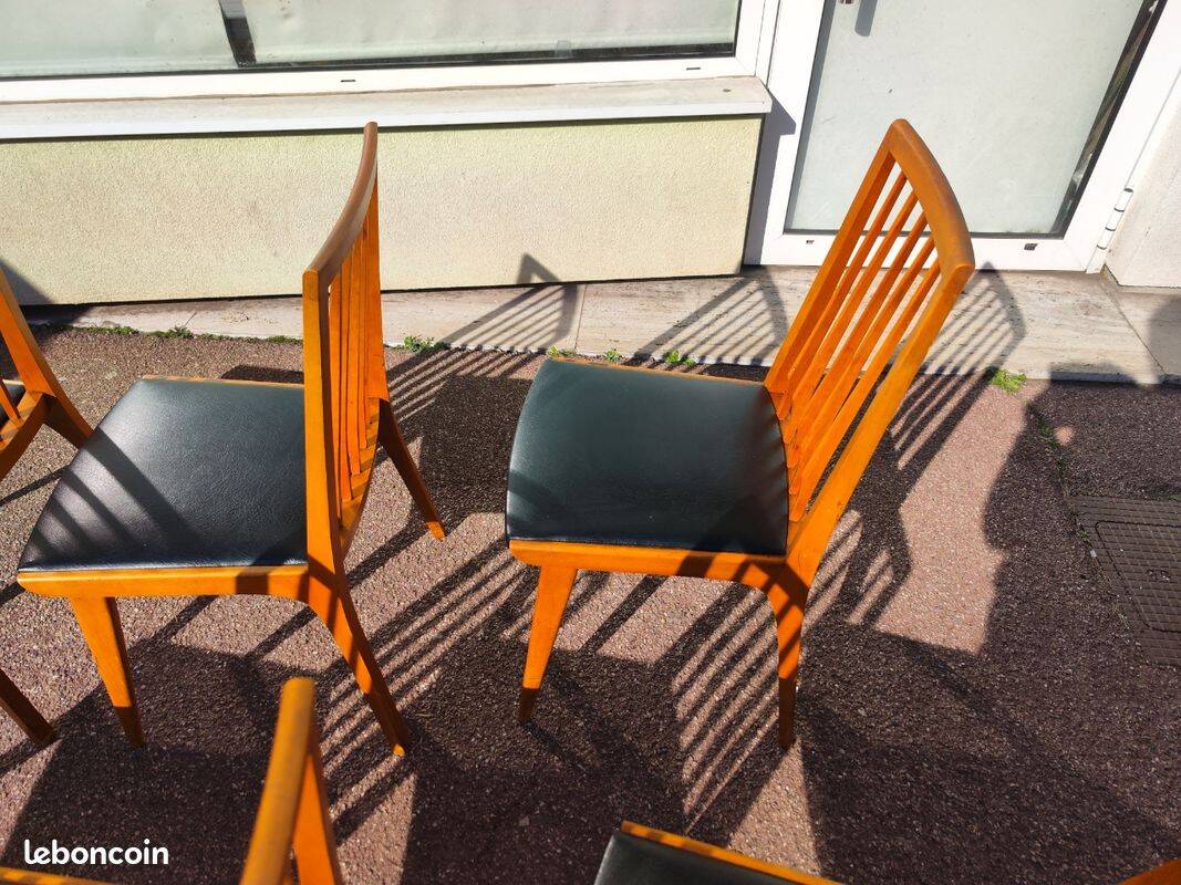 Set of 6 Scandinavian wooden and vintage leatherette chairs