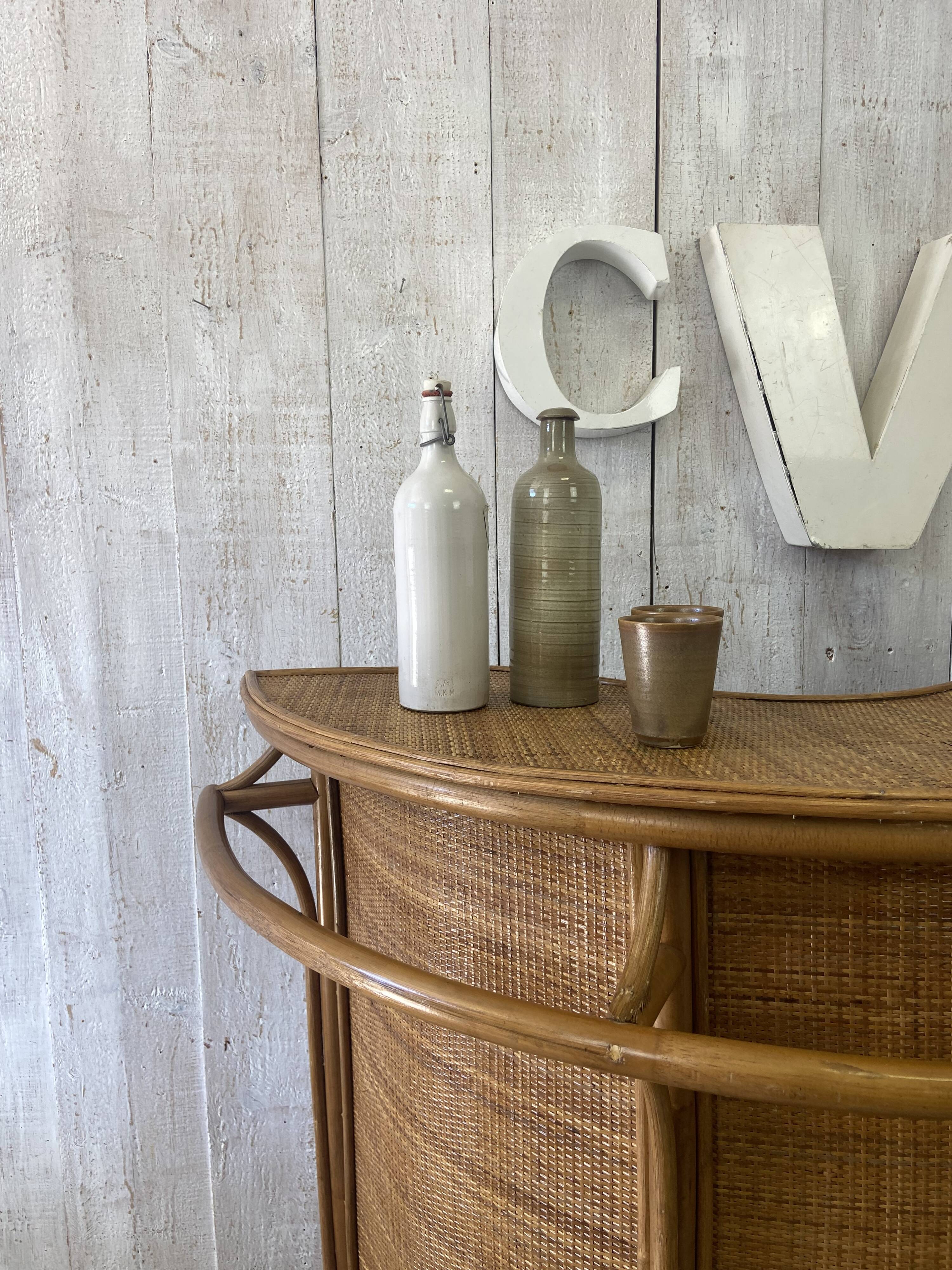 Vintage rattan bar