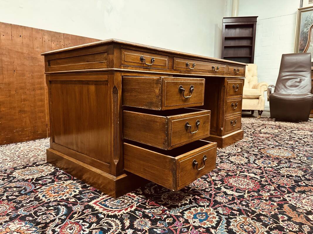 Classic English Eichholtz Desk