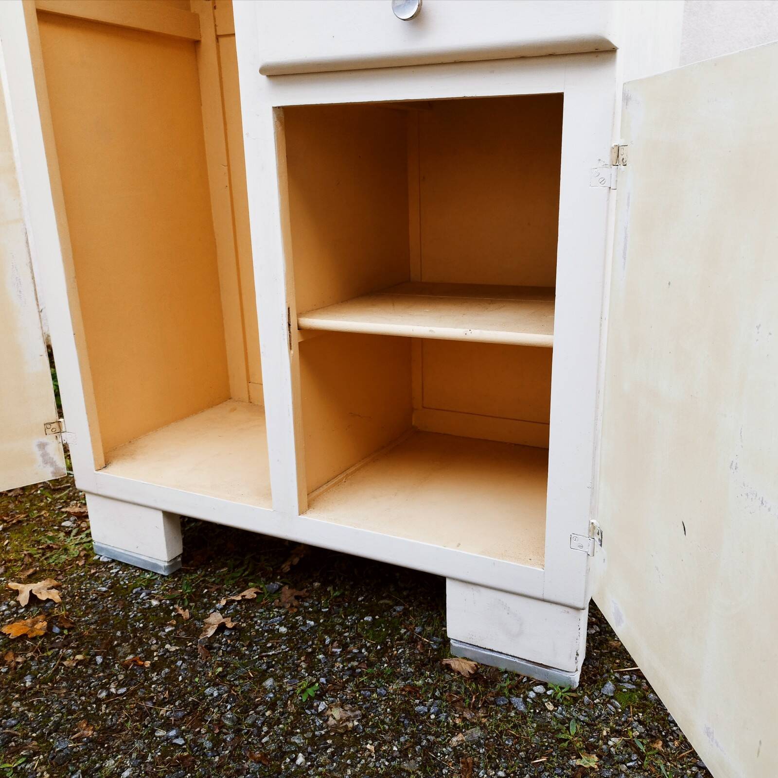 Small vintage Mado buffet design 50's