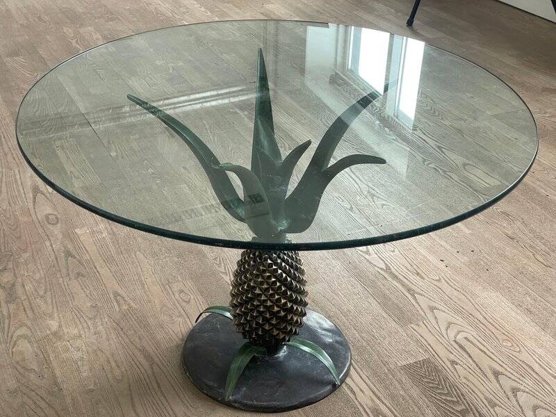 Art Deco pineapple side table in brass and iron, attributed to Maison Jansen, 1972