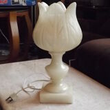 1970 Vintage tulip-shaped alabaster lamp
