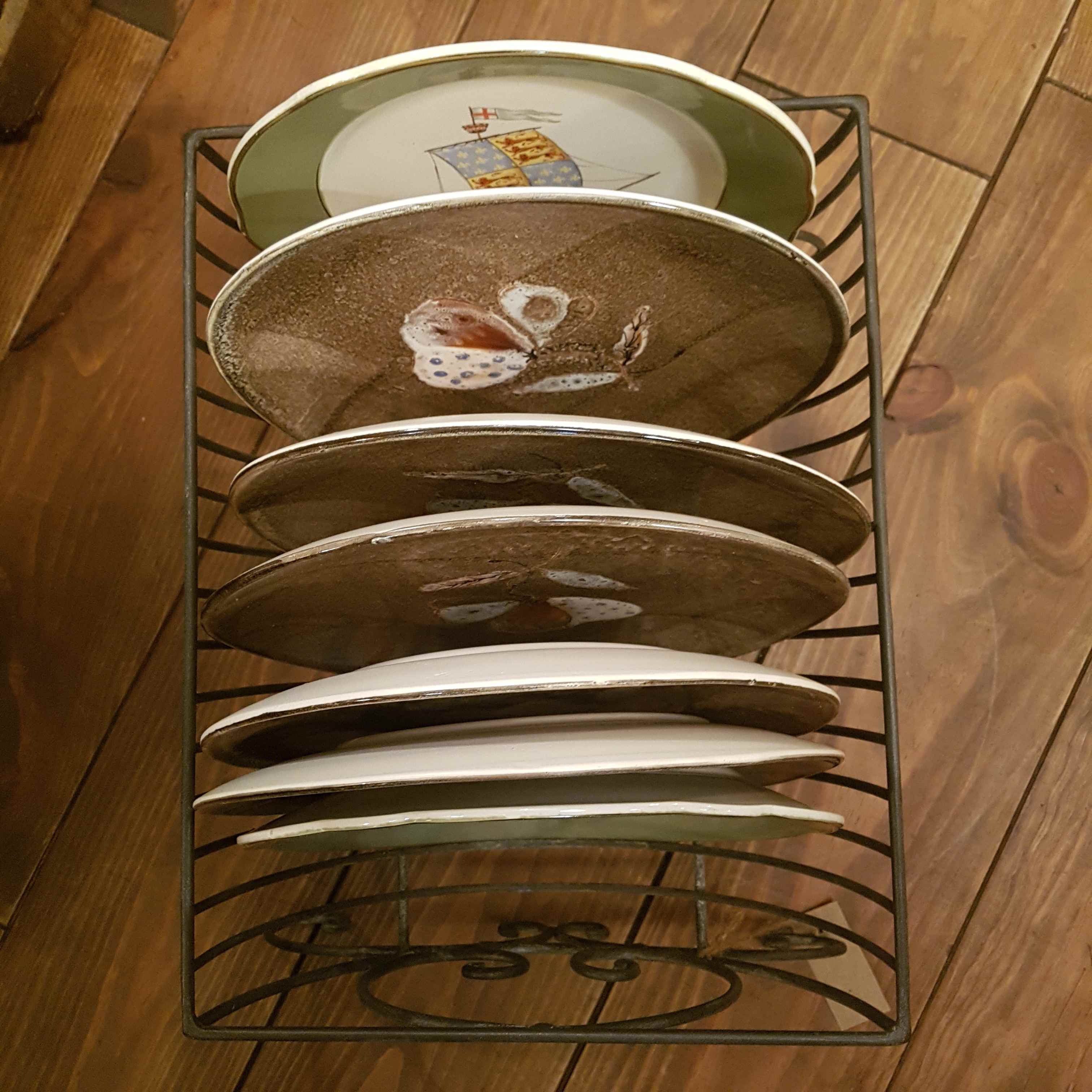 Metal plate holder display