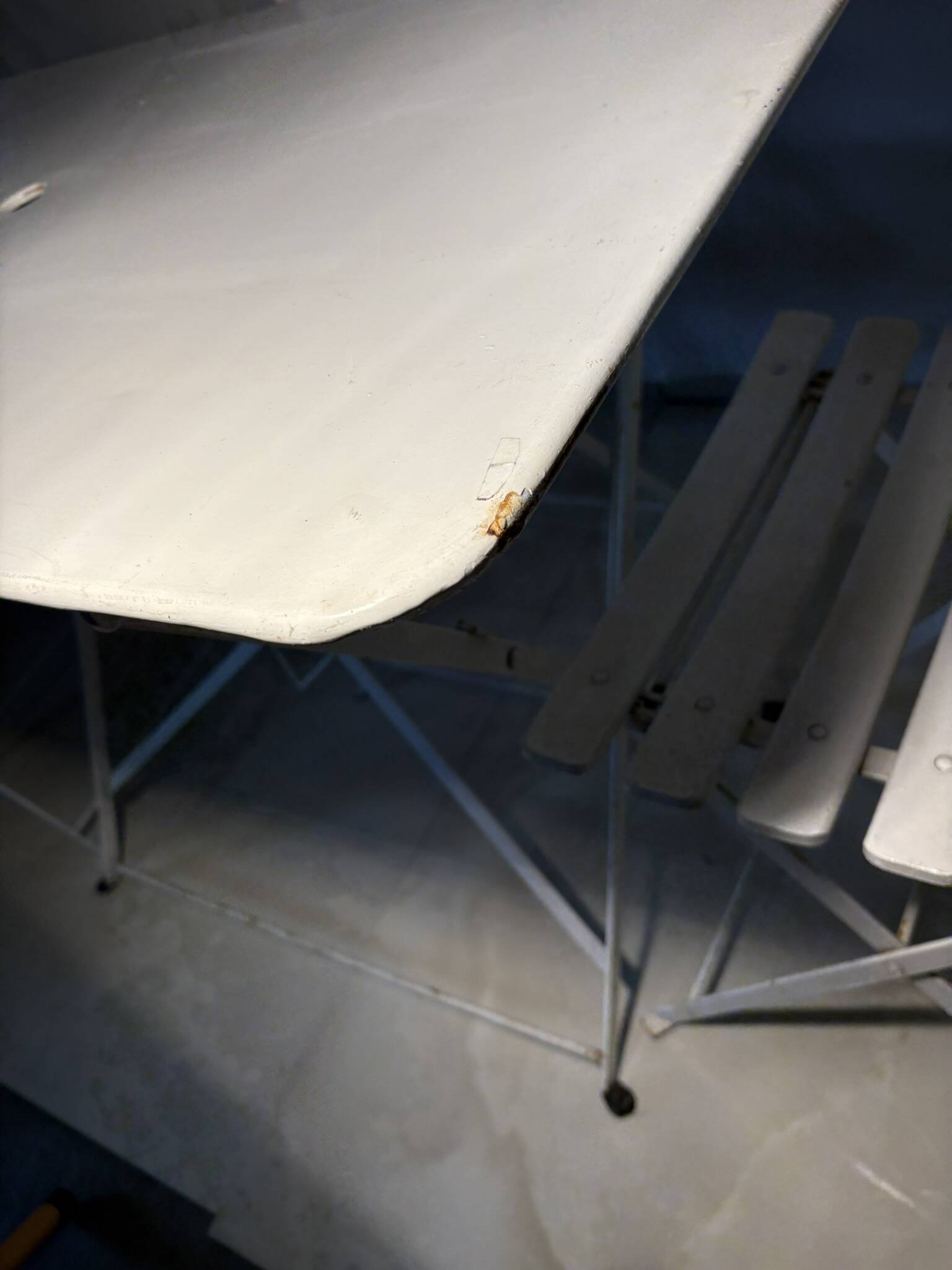 Bistro-style folding garden furniture set – table and 3 chairs