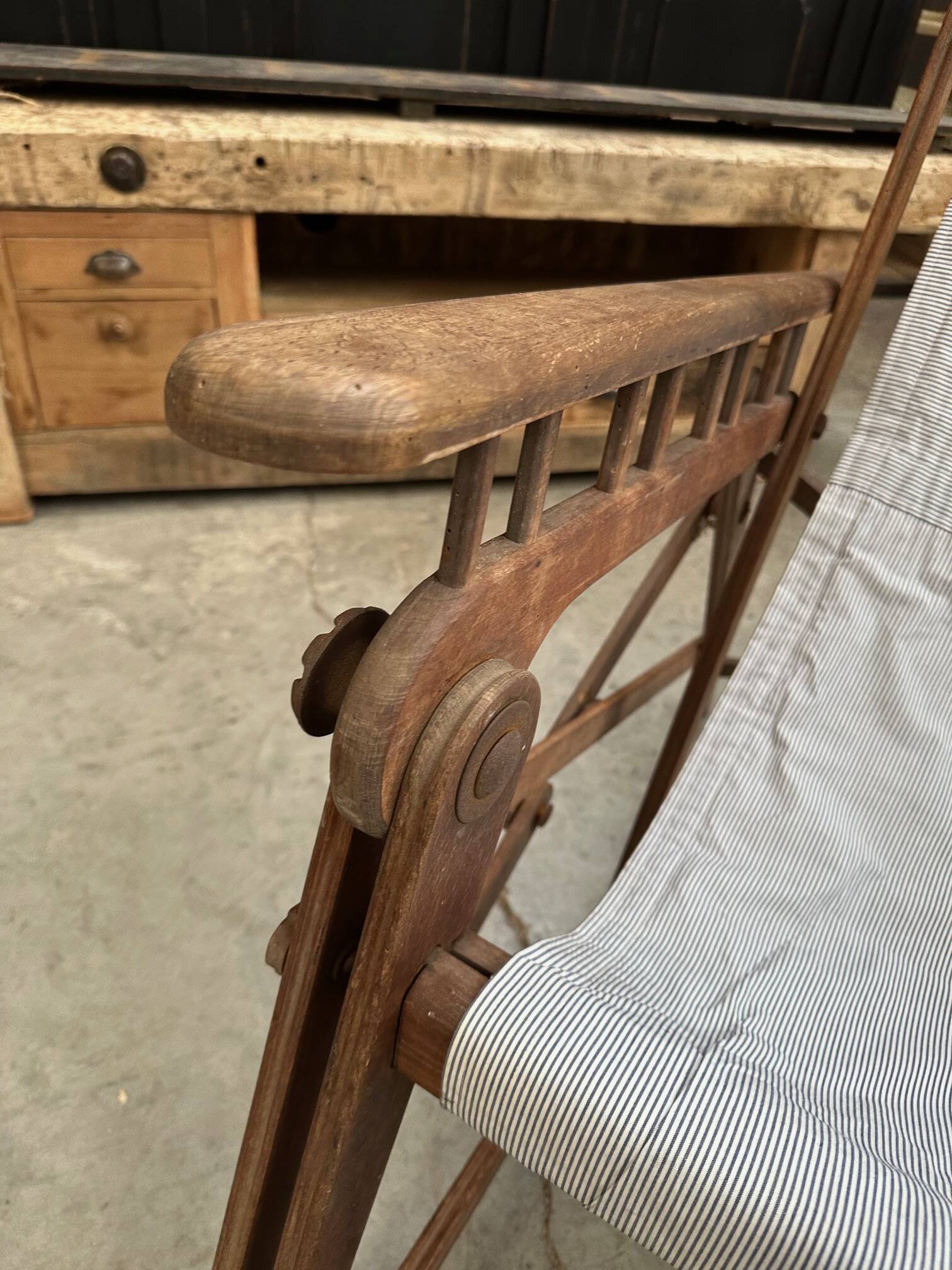 Vintage ADIRONDACK lounge chair