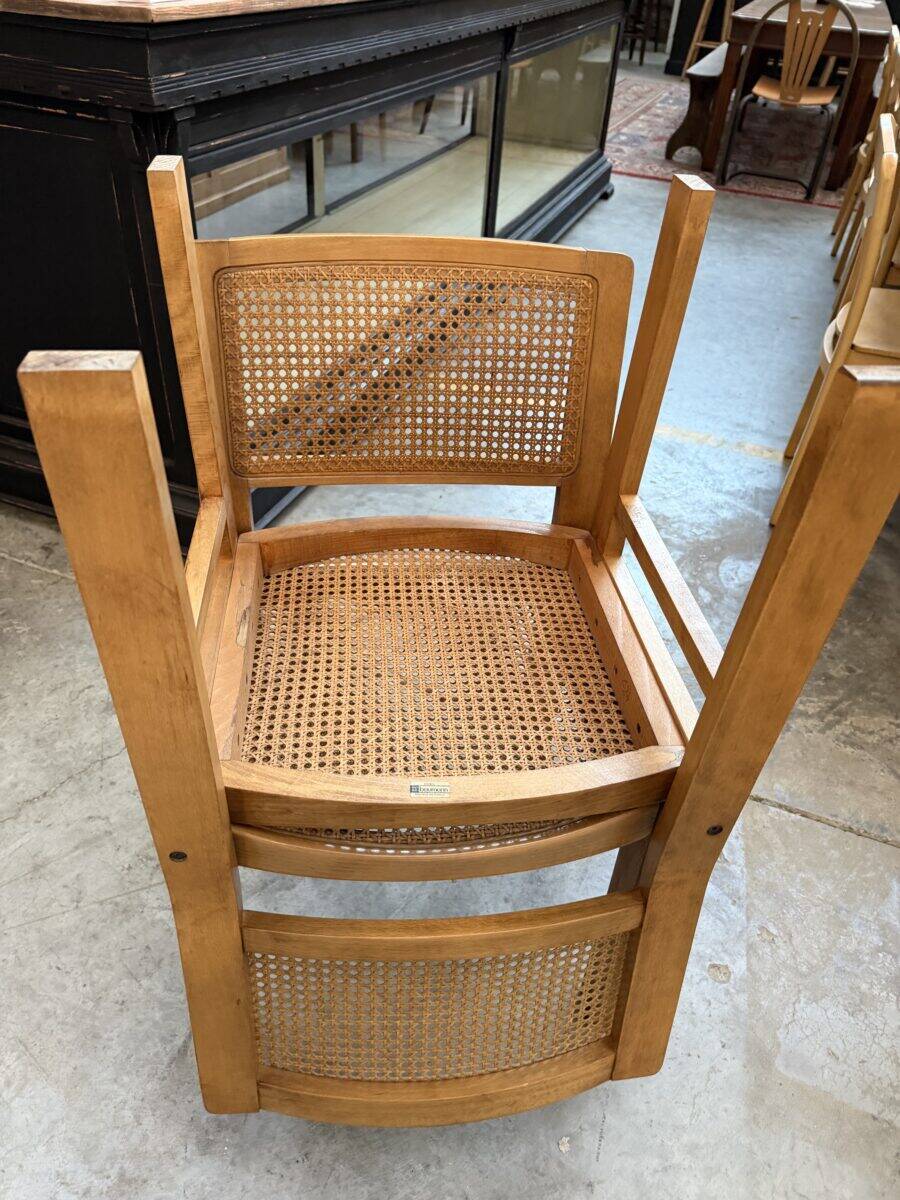 Paire de chaises cannées « Baumann »