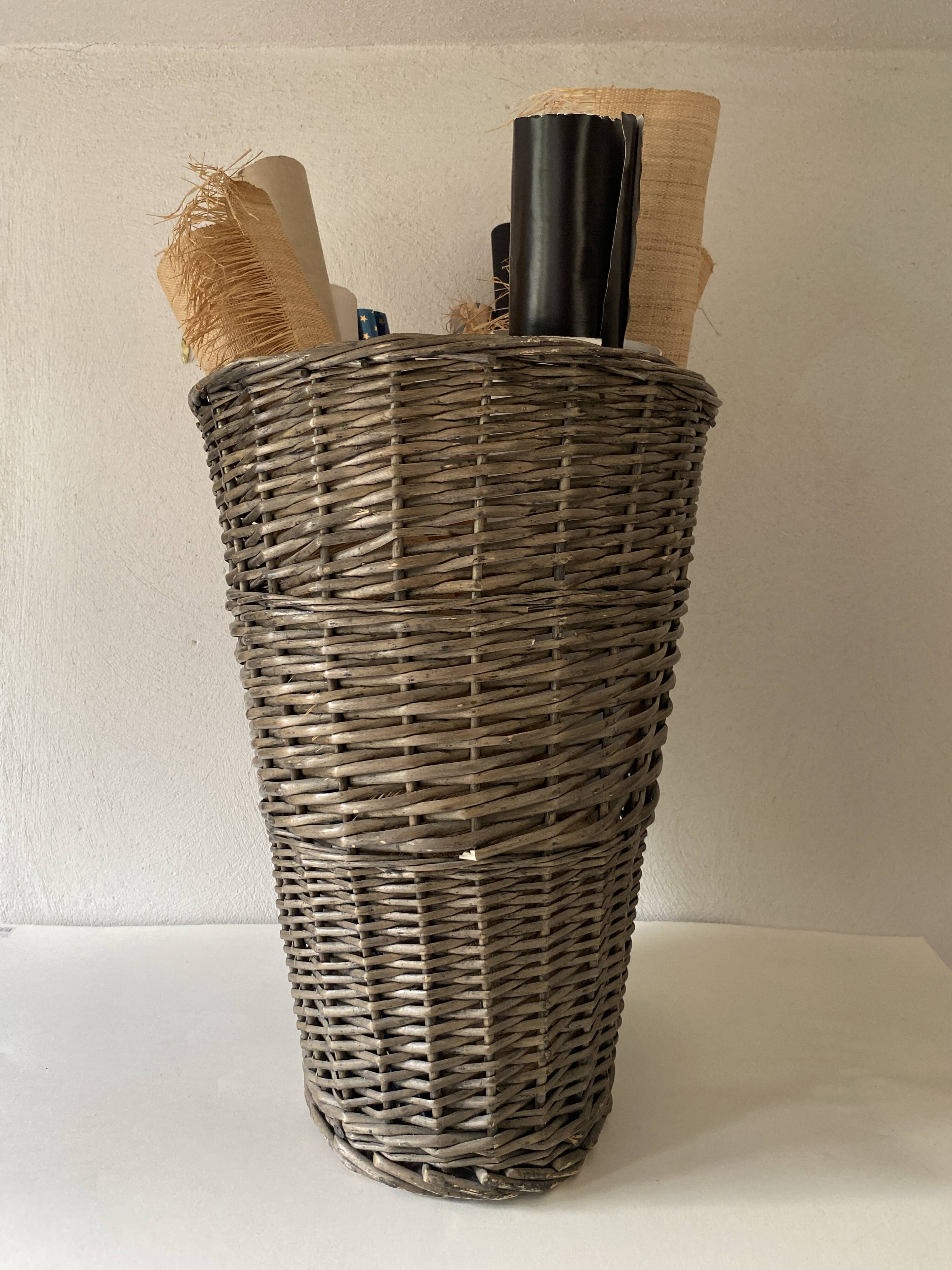 XXL 57cm grey wicker basket