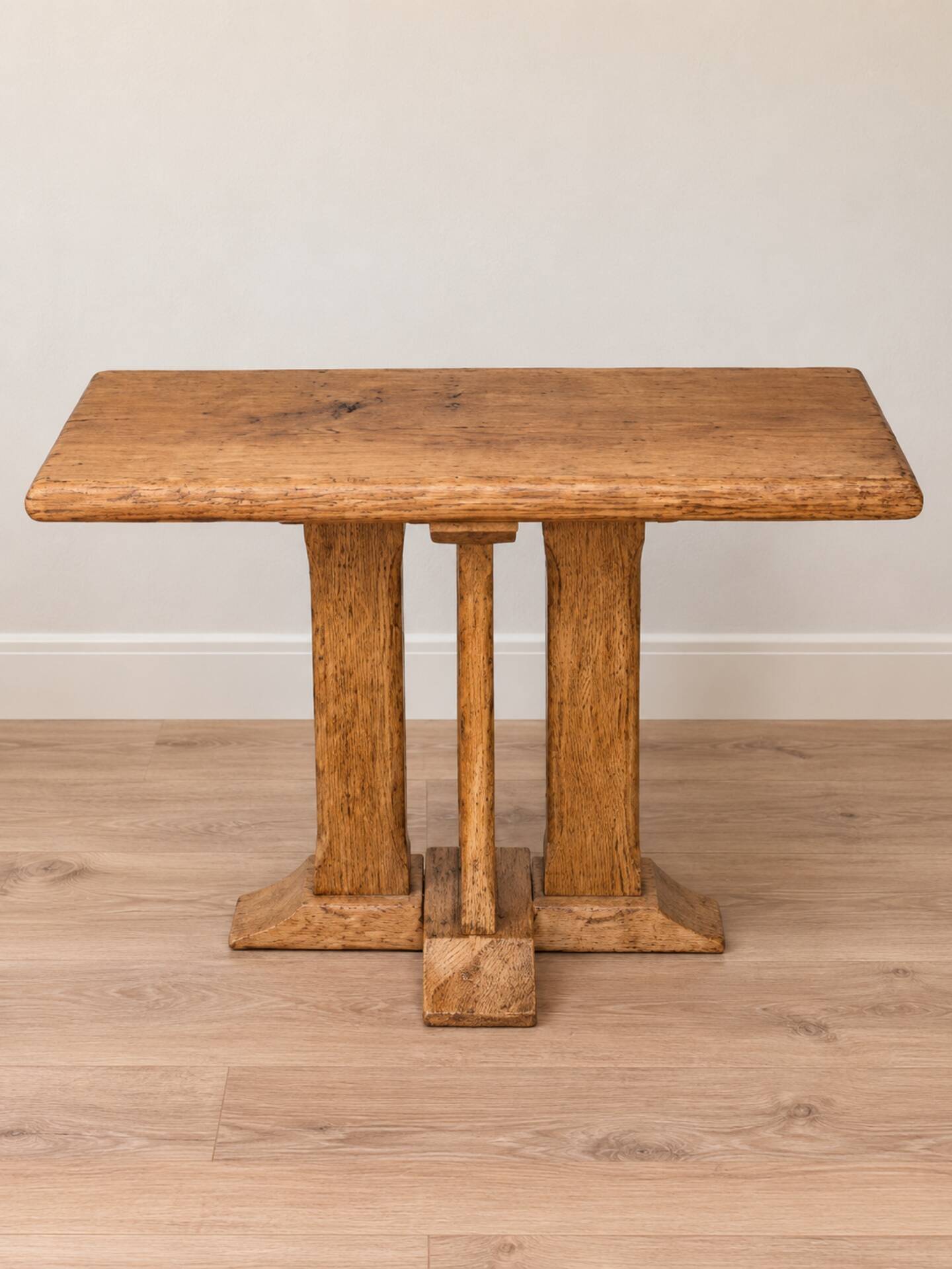 Small entrance bench in solid oak