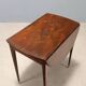 Petite table ancienne en acajou marquetée, Royaume-Uni, XIXe siècle