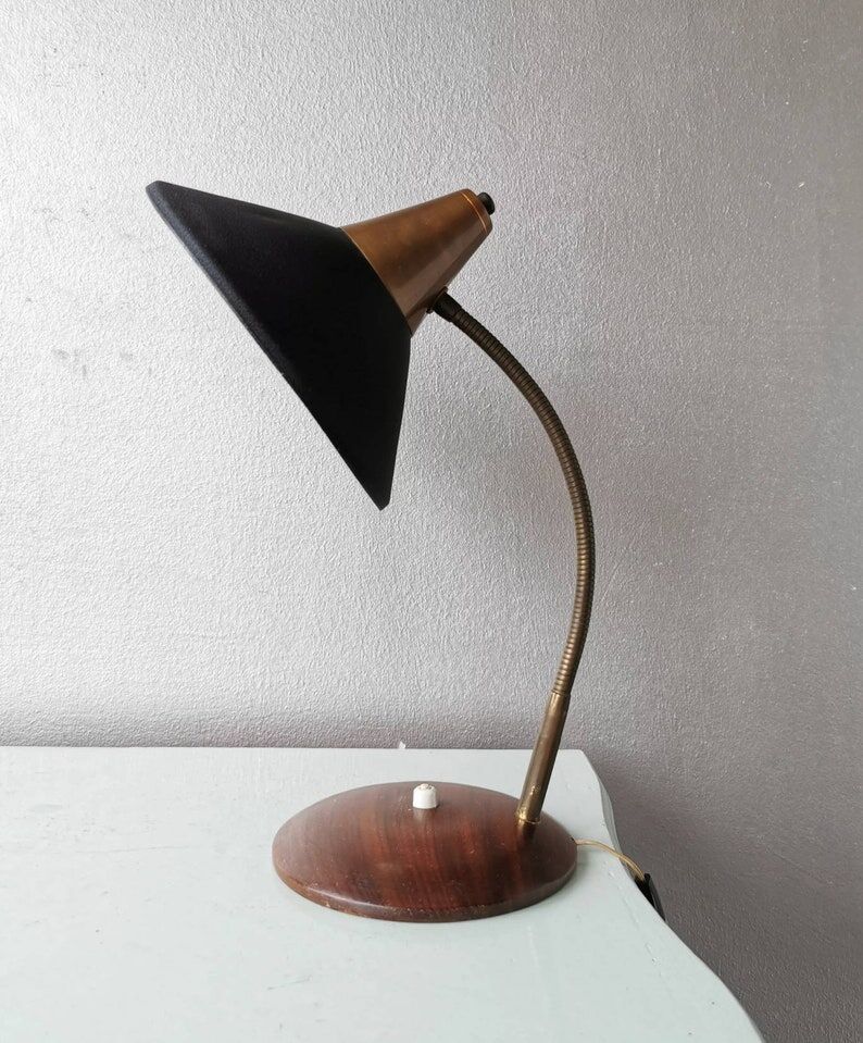 Lampe de bureau design avec abat-jour conique 1970