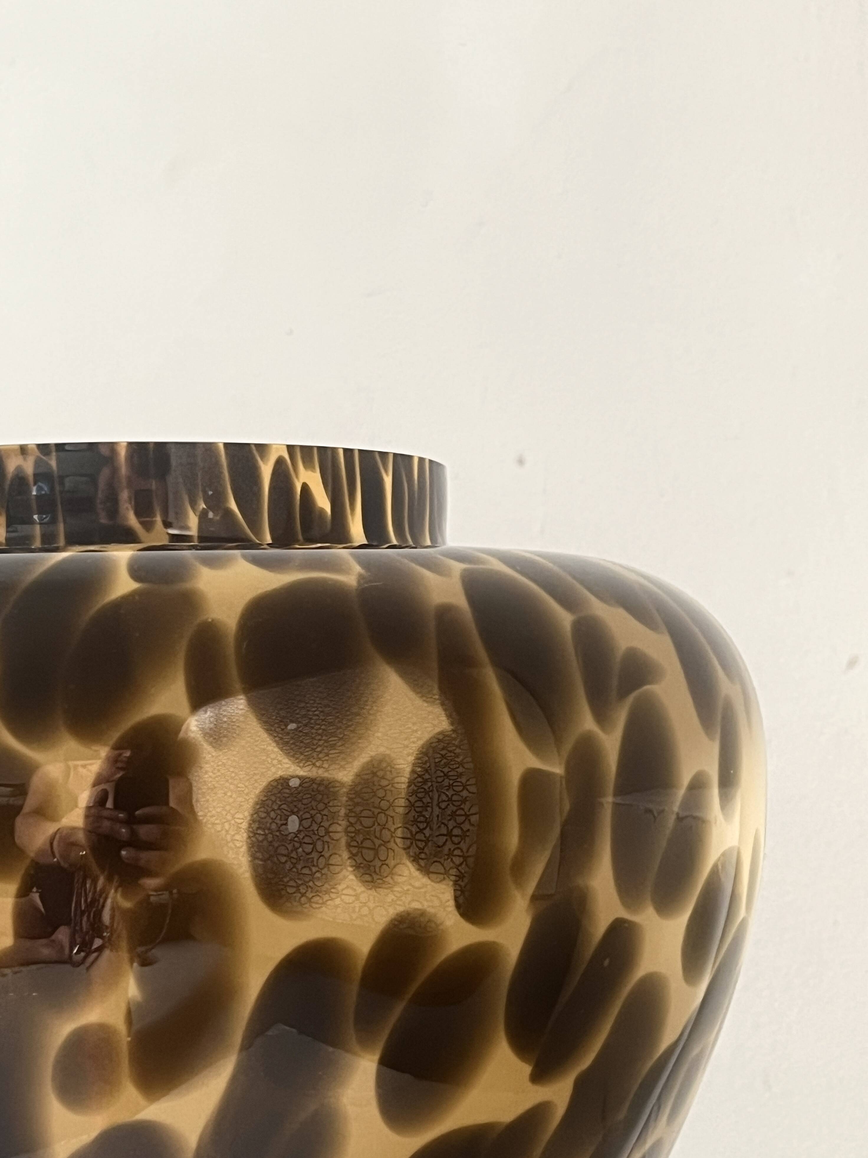 Large Hutschenreuther vase signed, blown glass in tortoiseshell style like Murano.