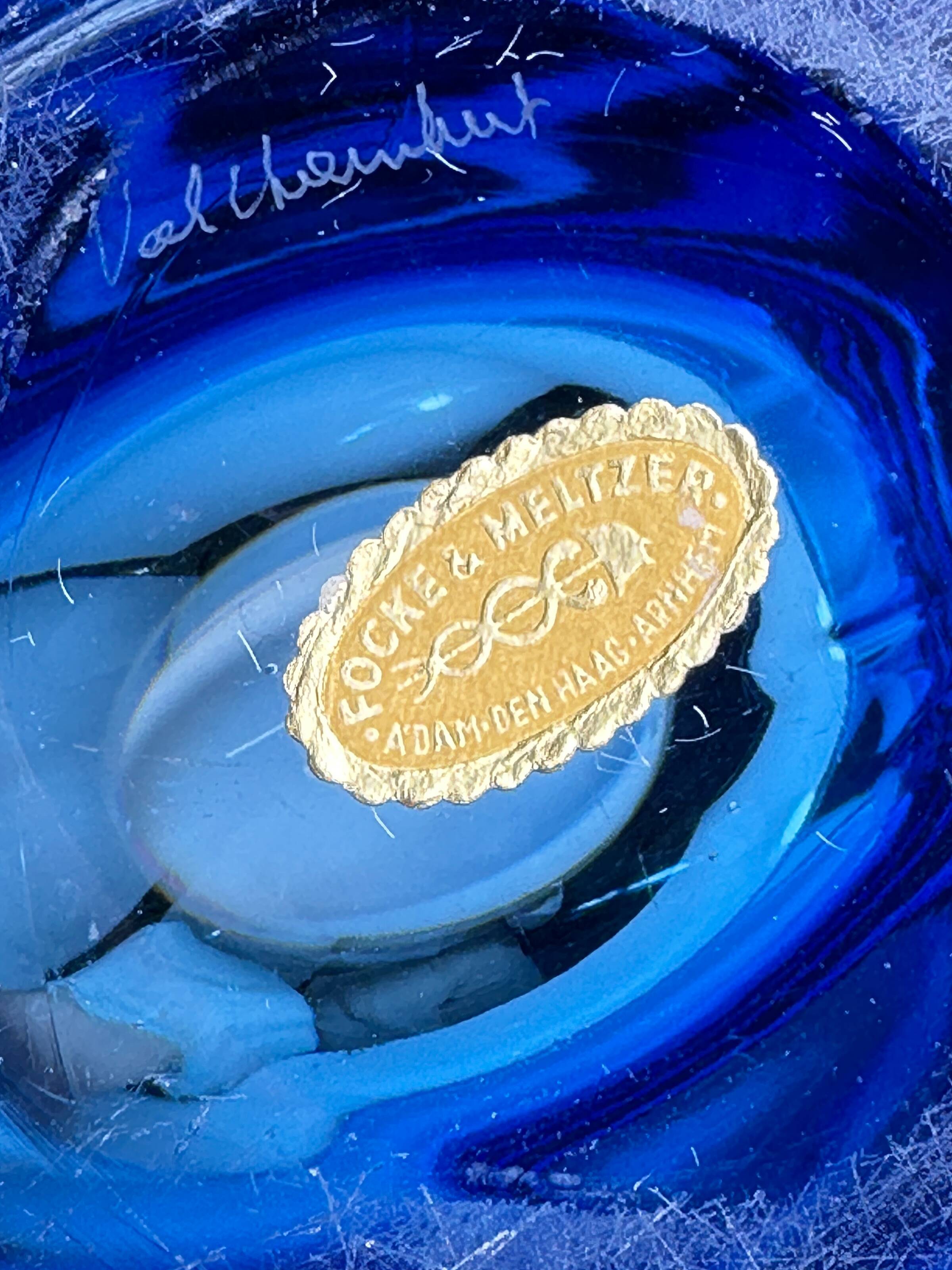 Large crystal glass fruit bowl by Focke & Meltzer Amsterdam