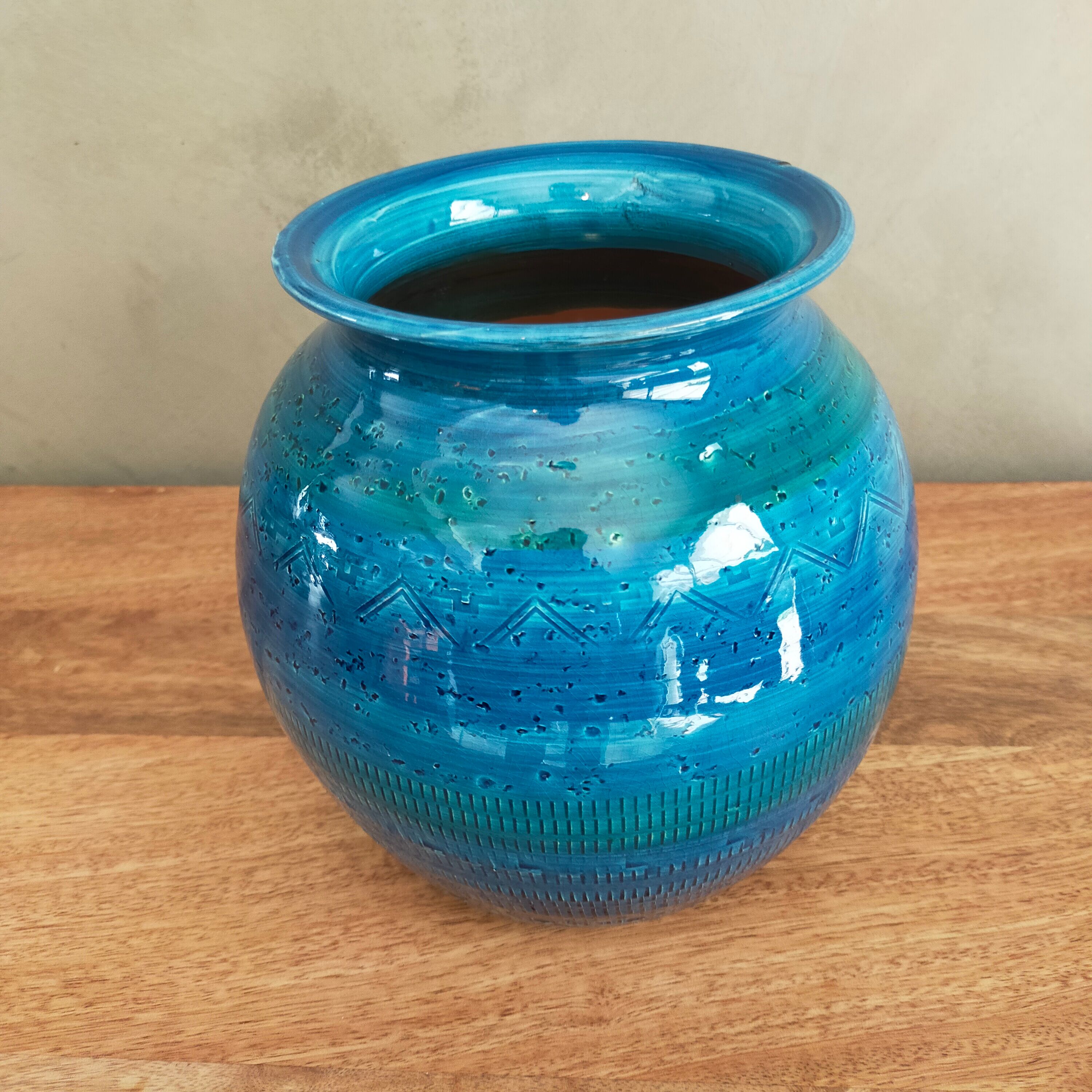 Bitossi XL vase by Aldo Londi