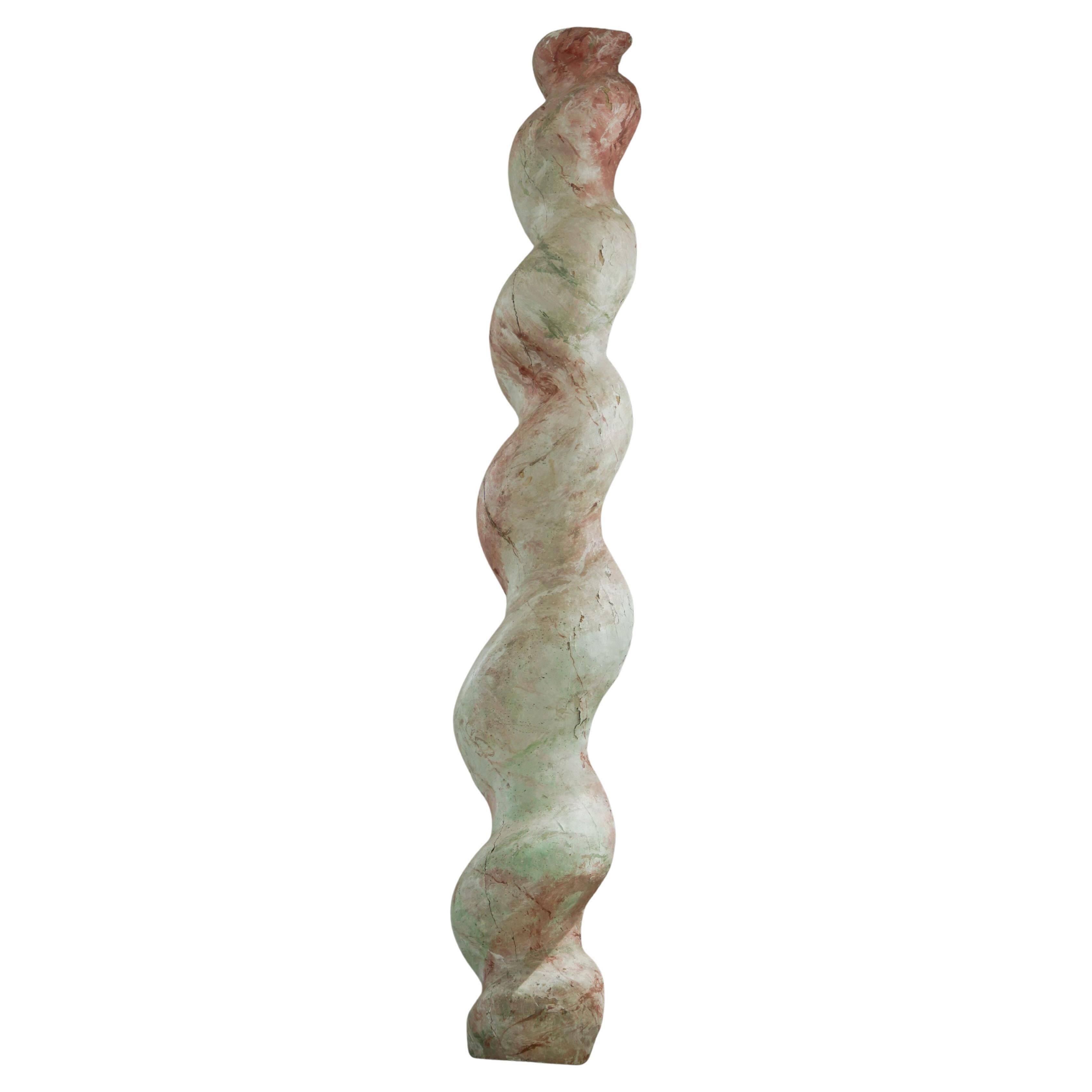 Grand antique Italian sculptural pedestal from the 18th century in twisted barley wood.