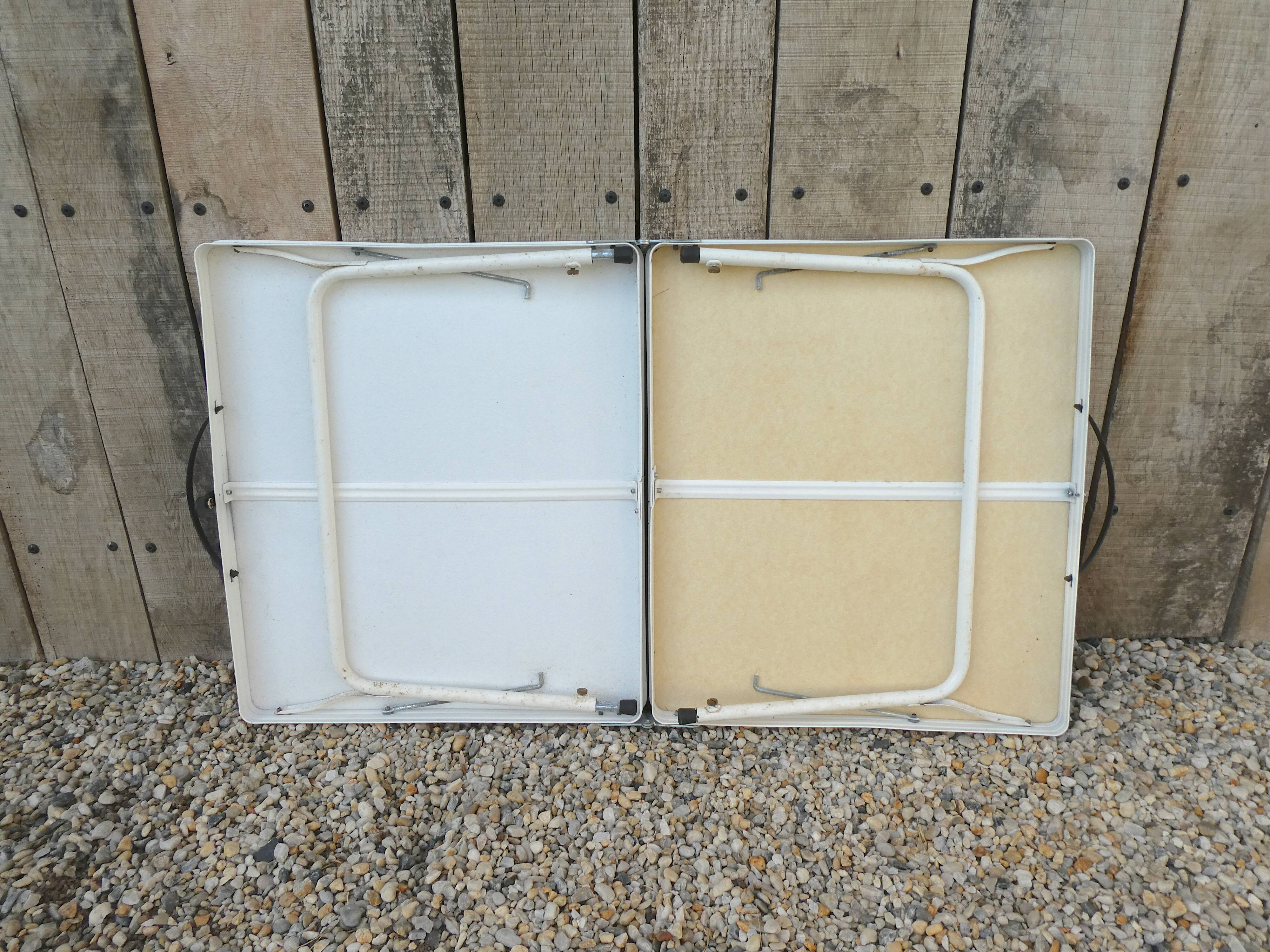 Suitcase camping table, foldable and adjustable, from the 70s