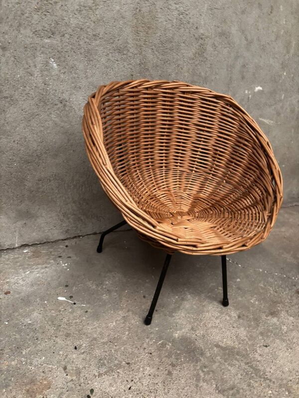 Fauteuil enfant en osier vintage design