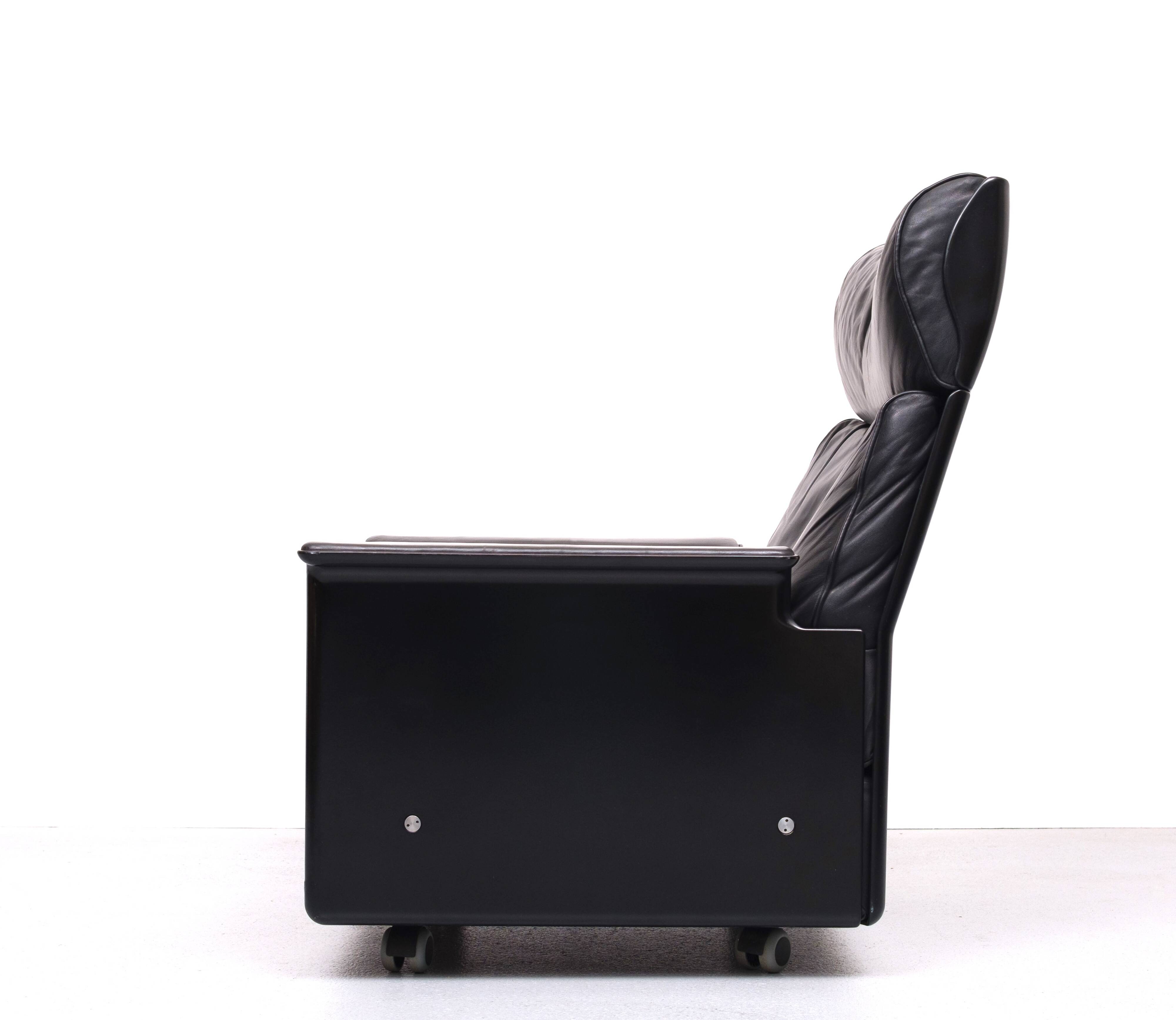 Dieter Rams RZ 62 High-back chair from the chair program 620