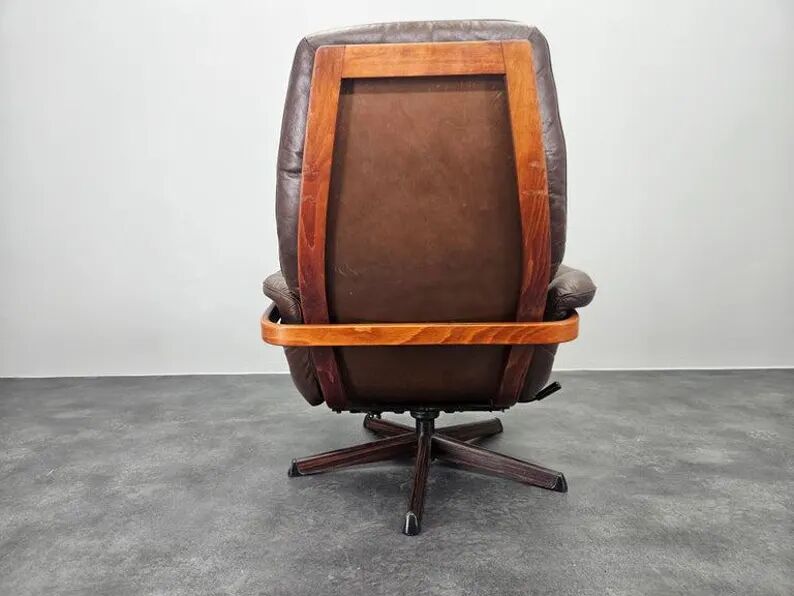 Midcentury Swivel Leather and Wood Armchair Göte Möbler Nässjö, Sweden, 1960s