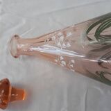 Vintage decanter and its 6 small glasses