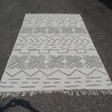 Woven cotton carpet embroidered patterns ethnic Berber style 249 x 156