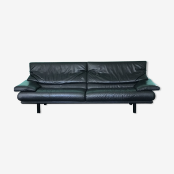 Paolo Piva's leather sofa for B&B Italia year 80