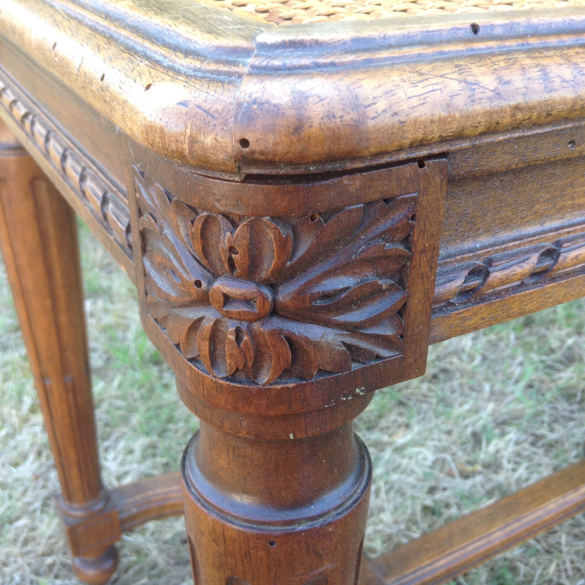 Louis XVI 19th piano bench