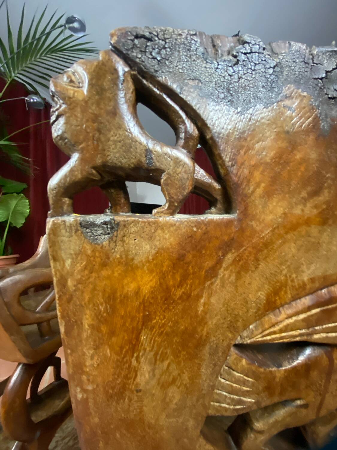 African tribal ensemble of 4 pieces of furniture for dignitaries of the Kingdom of Dahomey, Benin.