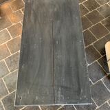 Skated coffee table