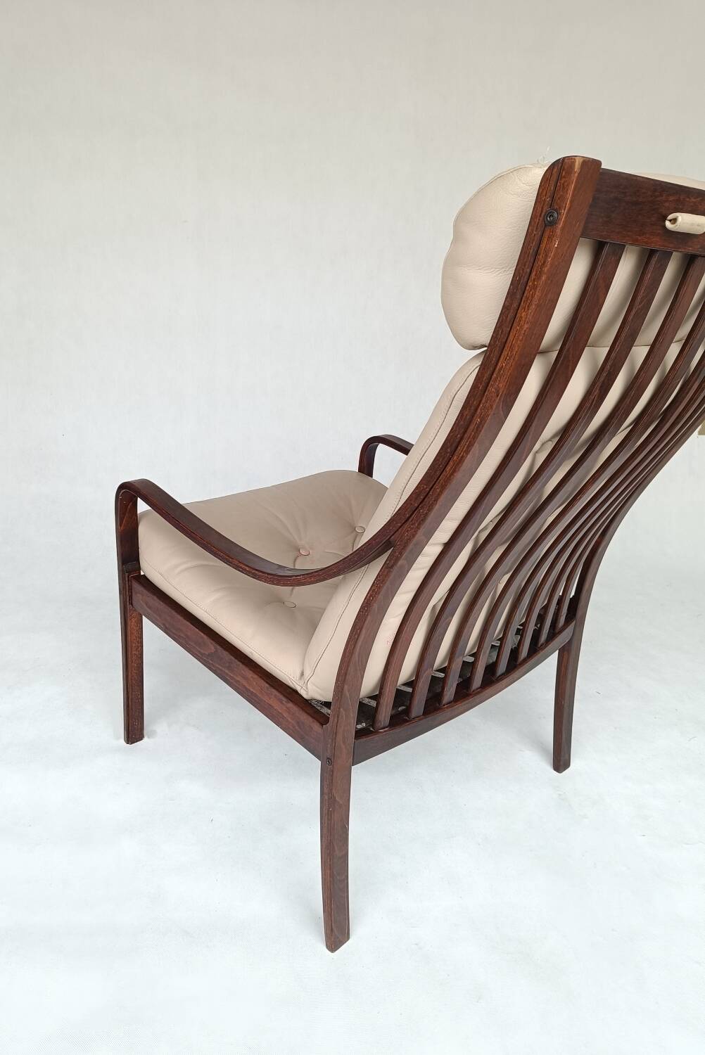 Leather Armchair by Fredrik A. Kayser for Vatne Møbler, 1960