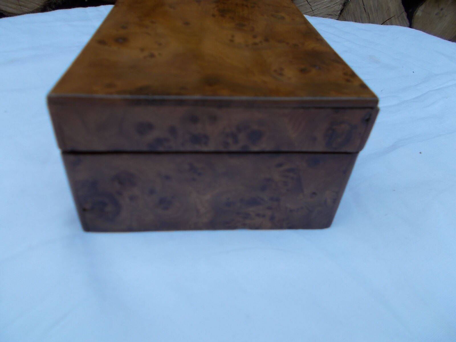 Walnut bramble box