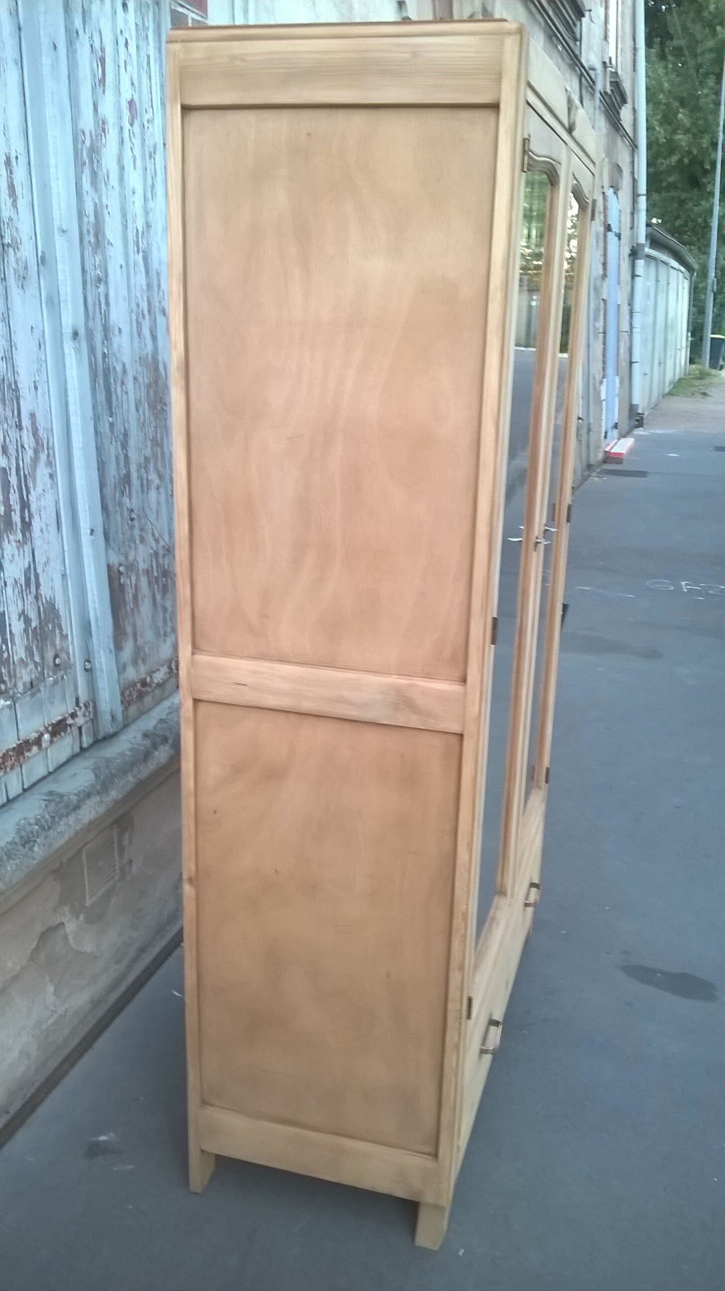 Parisian wardrobe 30s