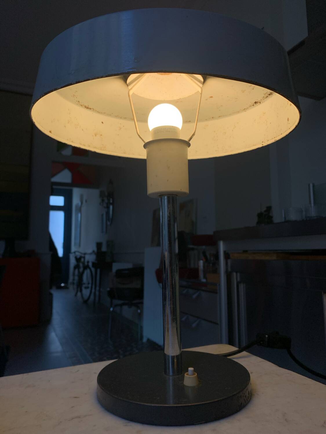 Grey industrial style lamp 50/60