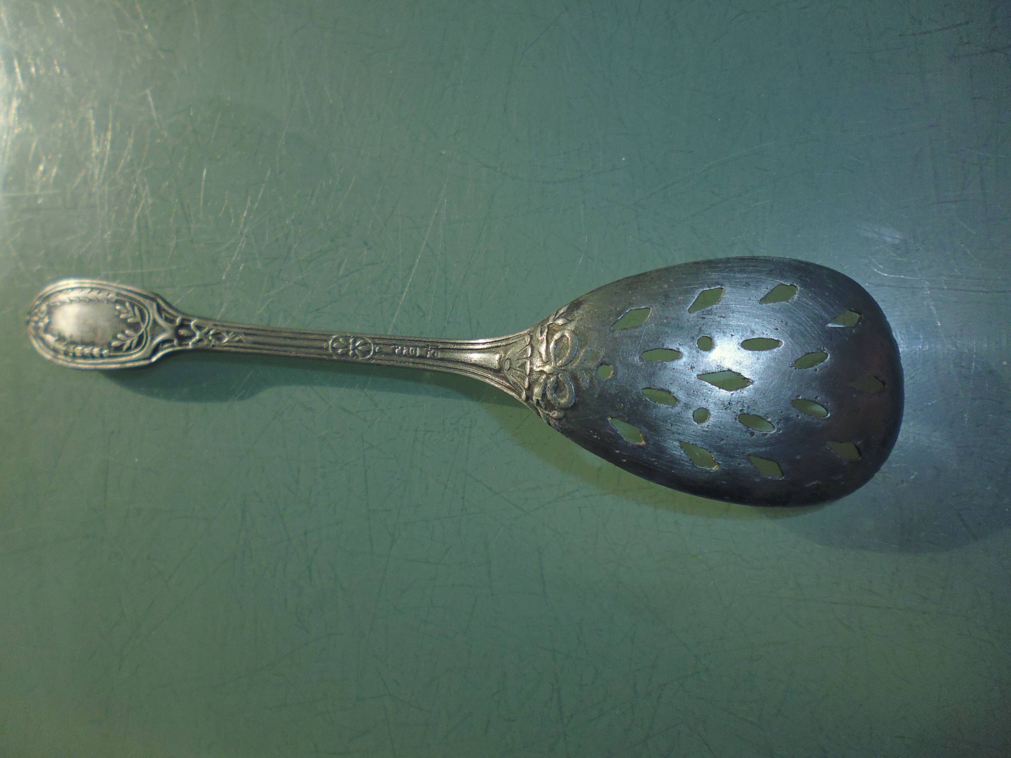 Cuillère à saupoudrer