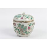 Covered Pot China, Late Nineteenth Century