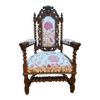 Carved walnut armchair in High Period style