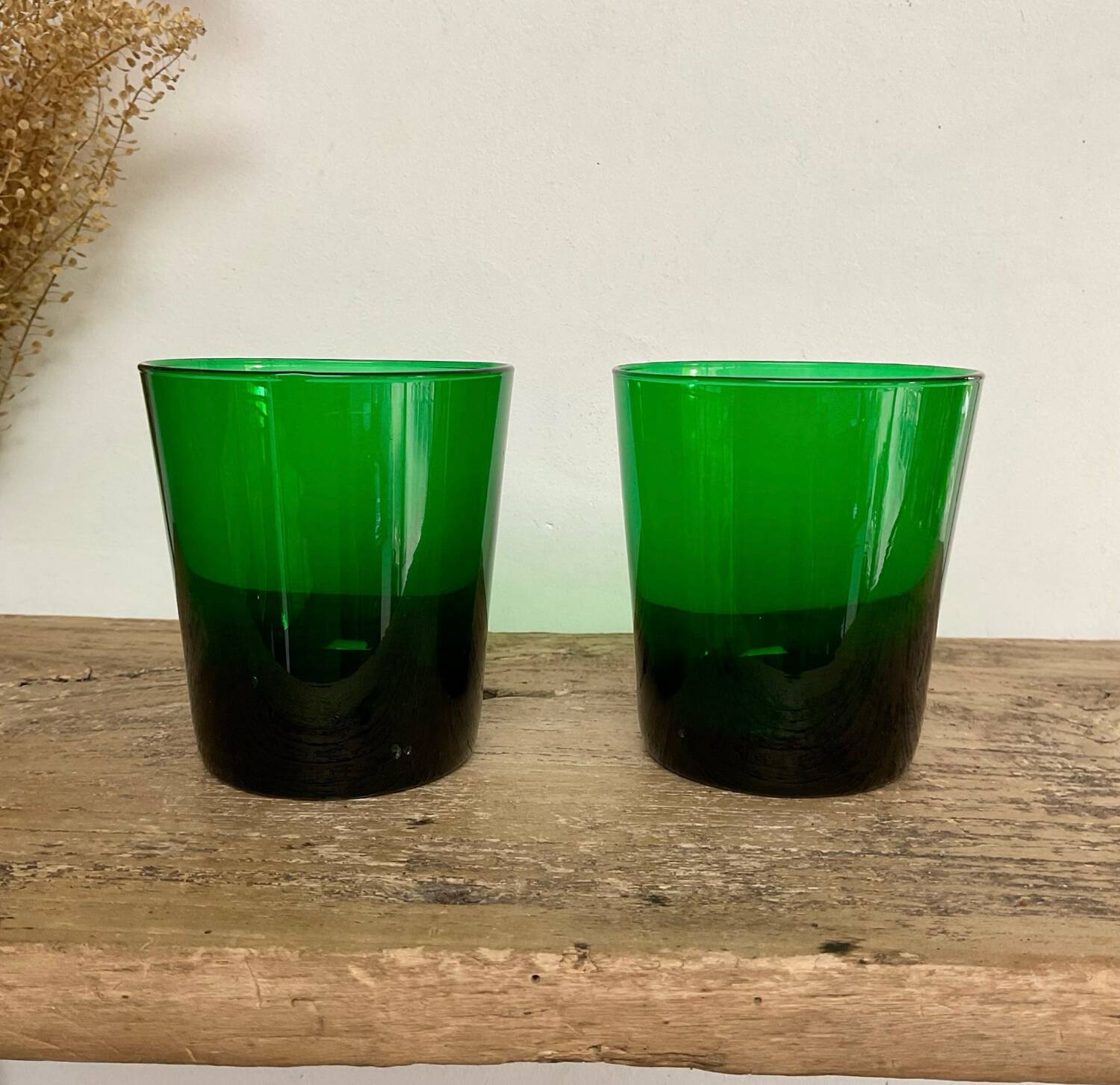 5 grands verres verts vintage