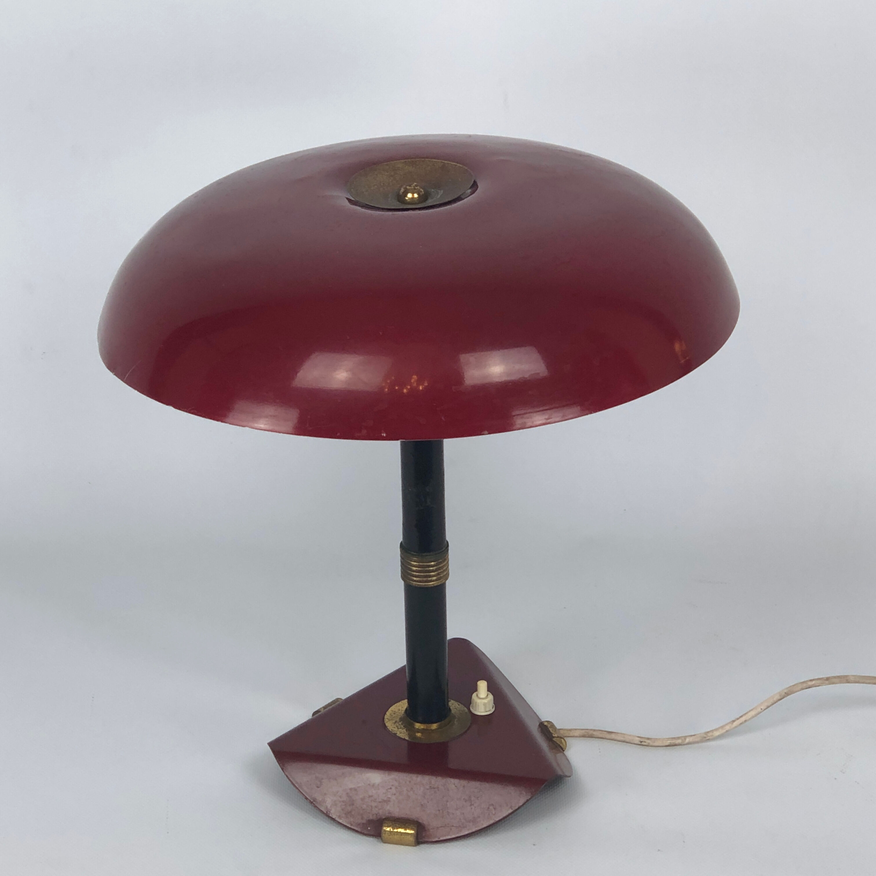 Vintage Italian brass and lacquer table lamp from 50s