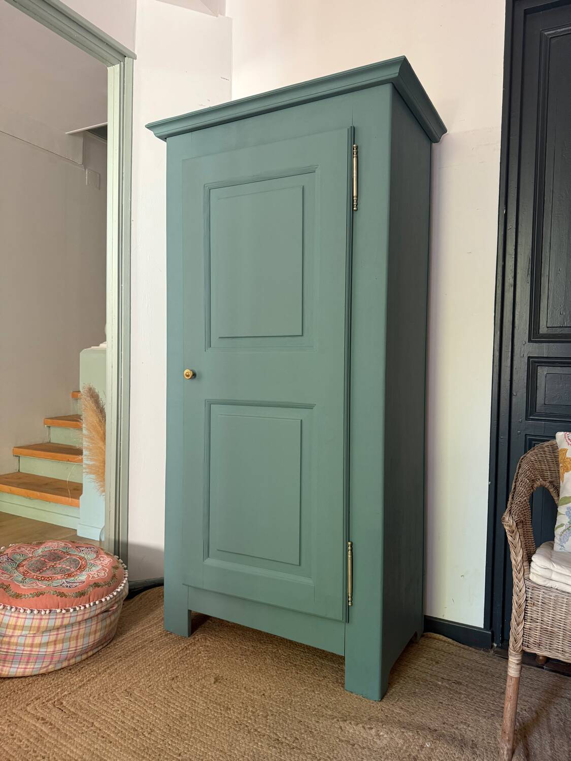 Solid wood cupboard