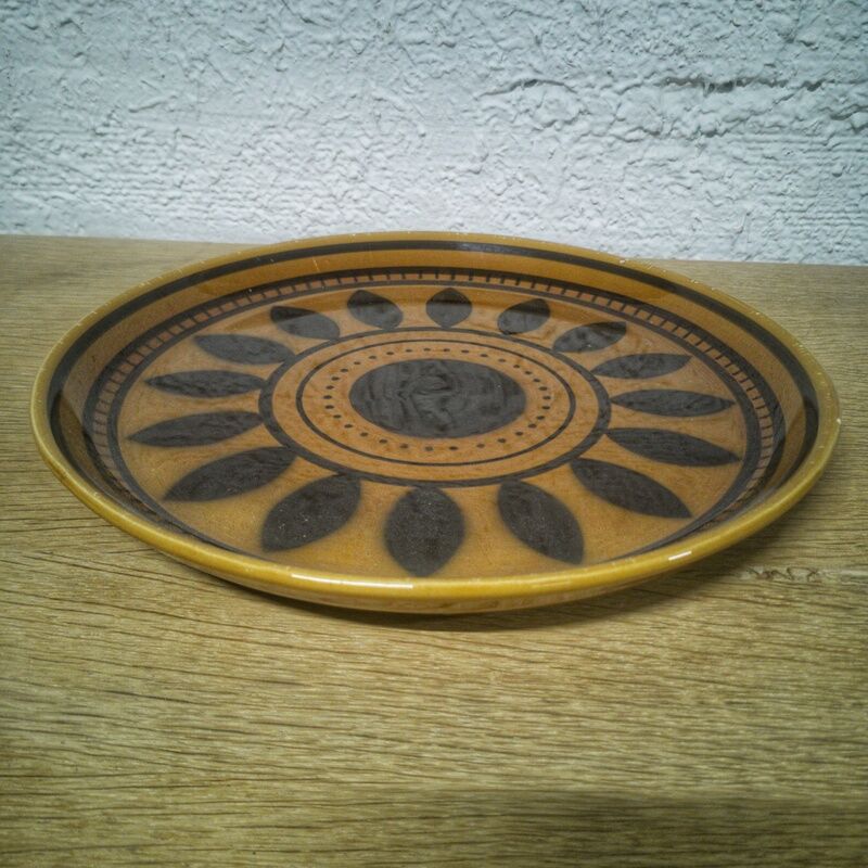 Longchamp round dish