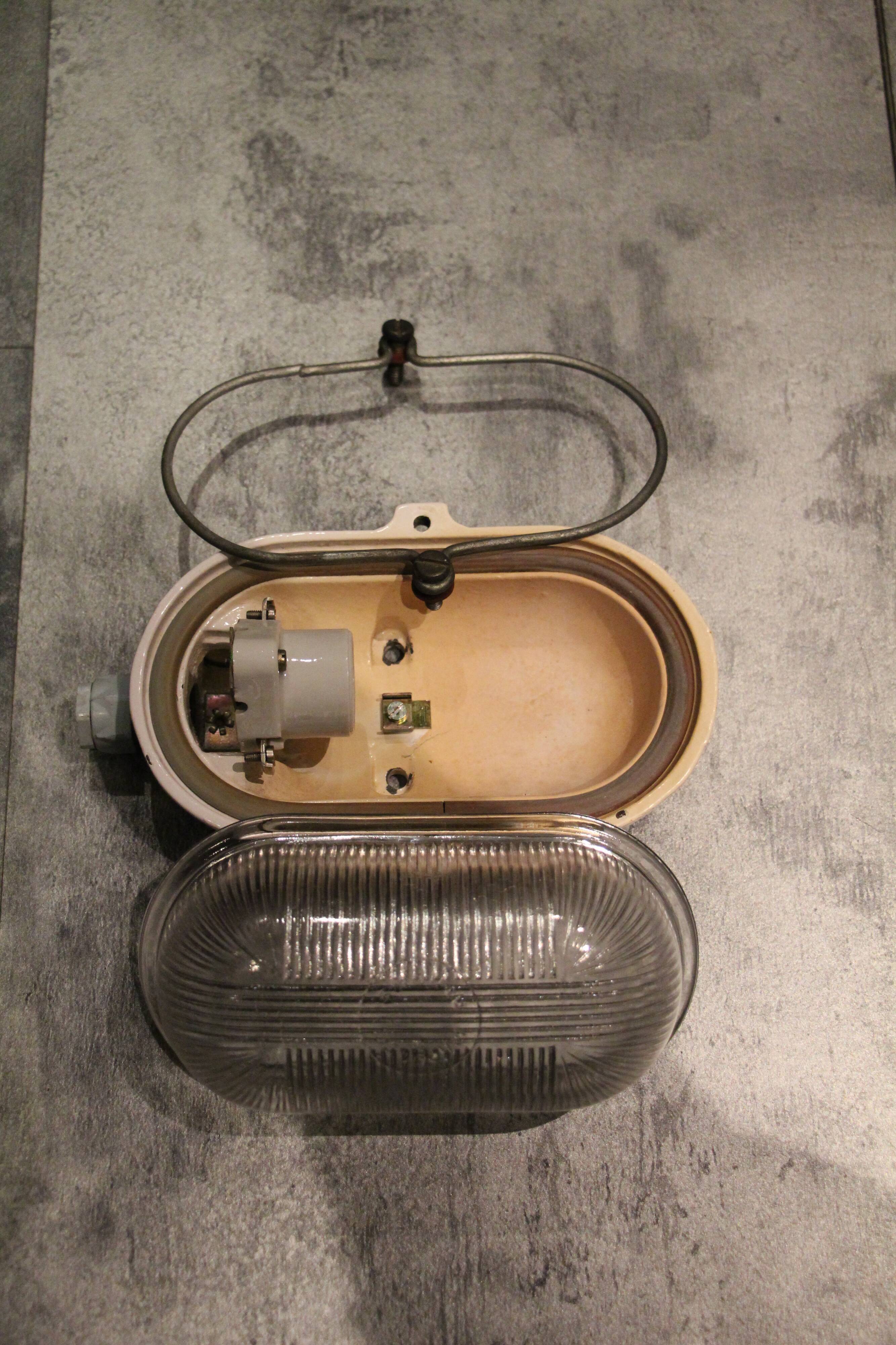 Industrial Window Mapelec Amiens Oval