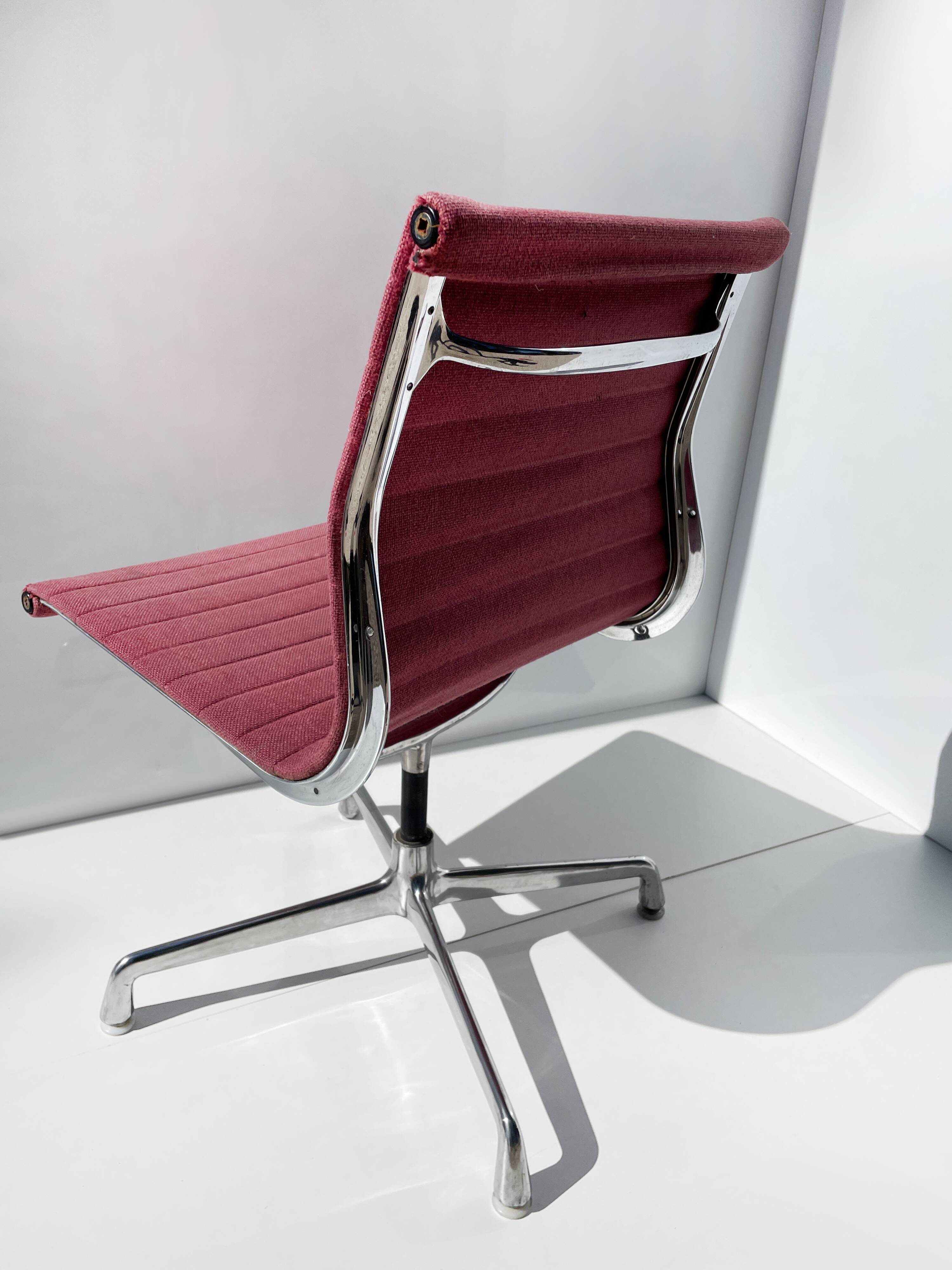 FAUTEUIL DE BUREAU EA101 EDITION HERMAN MILLER – ALUMINIUM GROUP   RAY & CHARLES EAMES