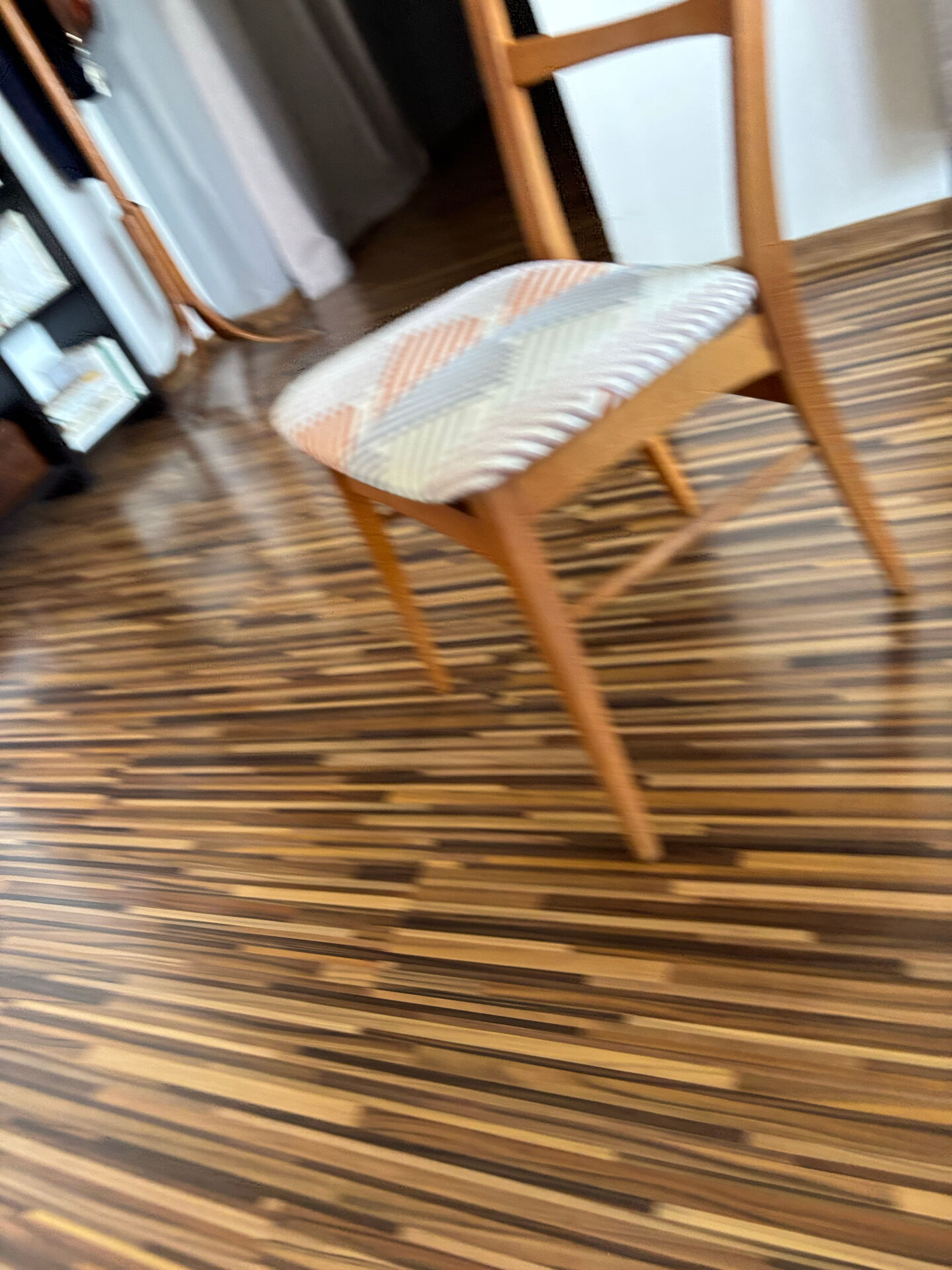 4 chairs